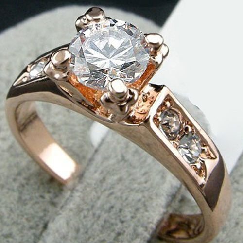 Gold plated Glamor ring with Swarovski crystals and zirconium 